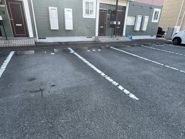サンハウスの駐車場