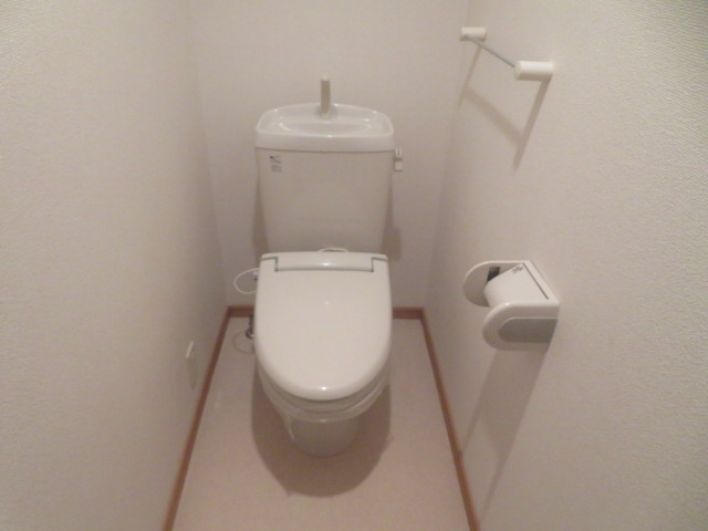 エーデル緑ヶ丘Ｄのトイレ