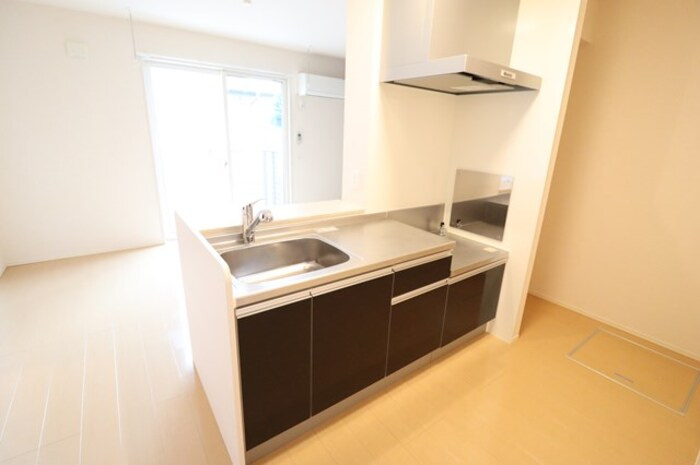 グラマードマレⅥのキッチン|対面キッチン