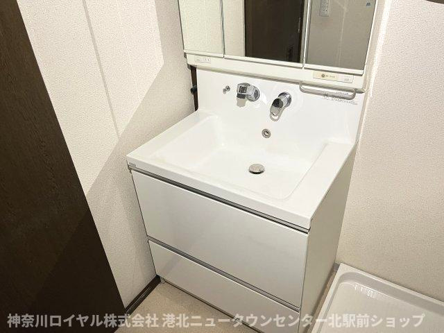 【独立洗面台】