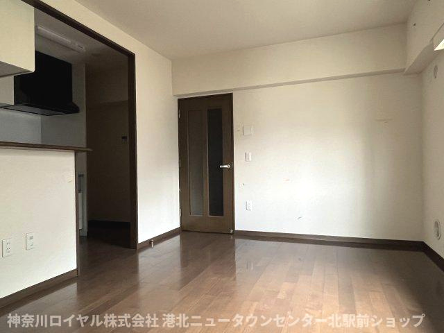 【居間・リビング】