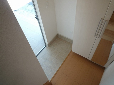 【玄関】 | ディア・コート