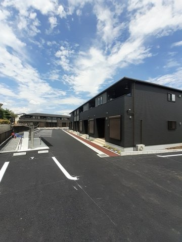 フルール山鹿　Ⅰの駐車場|駐車場があるので、車を買う予定の方も安心です