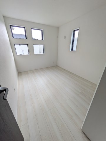 【小名浜住吉5期】　2号棟　◆新生活応援キャンペーン中♪の浴室|同施工　浴室の写真です。お子様と一緒にバスタイムを楽しめる広々空間。浴室乾燥機付で心地よいバスタイムを実現します♪　