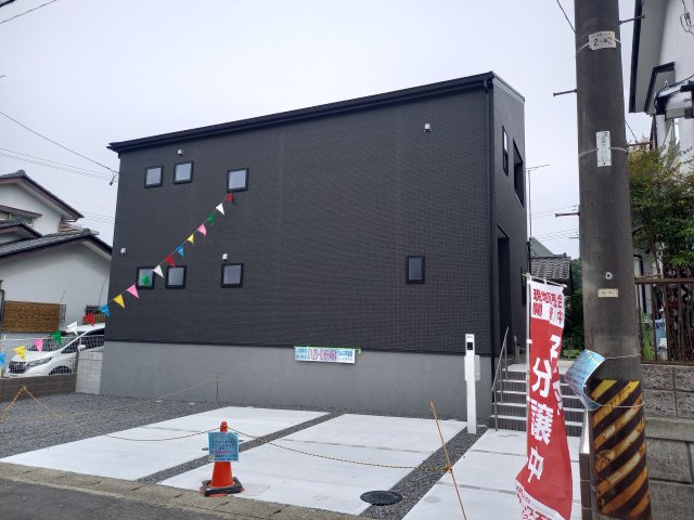 ☆新築デザイナーズ分譲　【いわき市平南白土　全６棟】　3号棟の外観|◆外観の写真です◆　
過ごす時間が長いからこそ家族との繋がりが感じられるお家！　にぎやかな声で日々の会話も弾む楽しい空間となります。家に帰宅するのがより一層楽しみになりますね♪