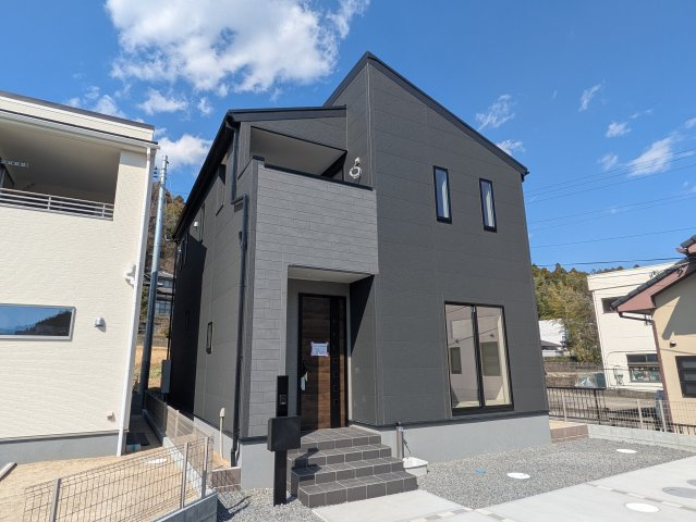 【いわき市平上荒川第4／全2棟　2号棟】　平第五小・平第三中