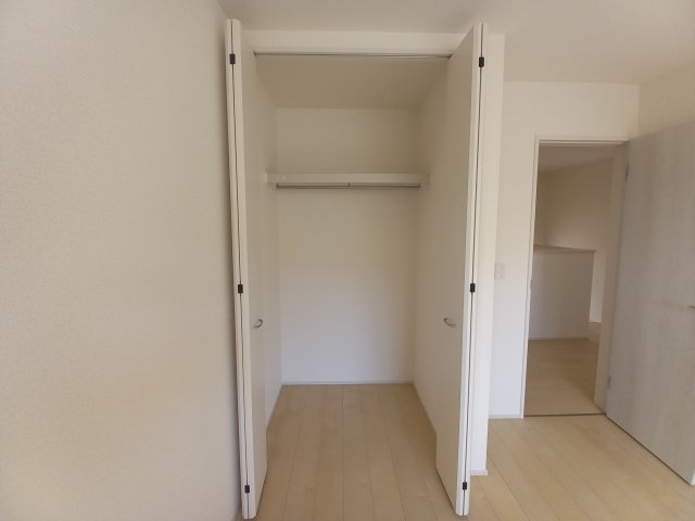 【いわき市泉町滝尻第2】　新築建売　4号棟　住宅ローンお任せください♪の収納|同施工　ちょっとした収納スペースも充実しています