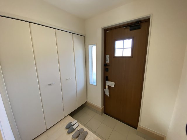【内郷御厩町4丁目第1／全5棟　3号棟】　選べるマイホームキャンペーン実施中♪の玄関|毎日通る玄関はこちらです