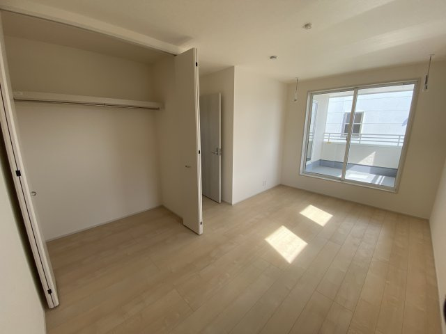 【内郷御厩町4丁目第1／全5棟　3号棟】　選べるマイホームキャンペーン実施中♪の洋室|使い勝手のいい洋室です