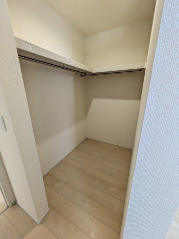 【いわき市平上荒川第4／全2棟　1号棟】　平第五小・平第三中の収納|十分な収納スペースがあります