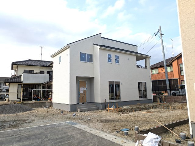 【いわき市泉町滝尻第2】５号棟　ご成約特典！選べる家電プレゼント♪の外観|同施工◆外観の写真です◆　
お洒落な新築は気分が上がりますね♪　新しい暮らしをお楽しみいただけます！！家に帰宅するのがより一層楽しみになります♪

