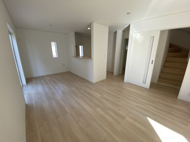 【いわき市錦町第32】　1号棟　※必ずもらえる選べるキャンペーン実施中！の居間・リビング|同施工■□■リビングの写真です■□■　家族団らんの時間が増えそうなリビングですね。