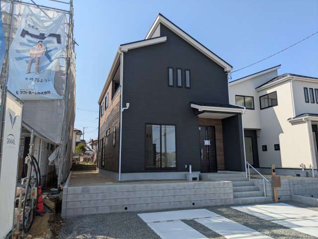 【郷ケ丘　4期】　3号棟　◆新生活応援キャンペーン中！　オール電化新築建売住宅☆・。の外観|同施工　外観の写真です！！　外壁仕上げ材は窯業系サイディング。裏面に付着した汚れが、雨水によって流れ落ちやすい「防汚機能付きサイディング」を採用。外壁の美しさが長持ちします♪