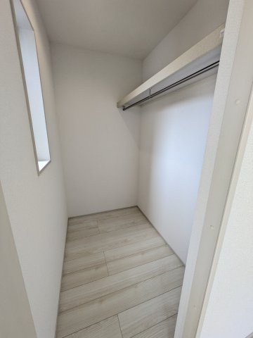 【郷ケ丘　4期】　2号棟　◆新生活応援キャンペーン中！　オール電化新築建売住宅☆・。の収納|同施工　一緒に理想の住まいを見つけましょう！（＾＾）
お住まいの相談だけでなく、地域の事についても是非お気軽に尋ねてください！
お問い合わせは不動産プラスまで☆

