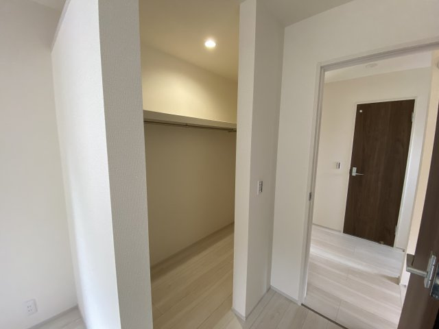 【いわき市若葉台2丁目　第5/1号棟】　◇期間限定キャンペーン開催◇の収納|◆収納スペースの写真です◆　衣類やカバンなどたっぷりと収納可能です！生活感のあるものを隠して置けるからお部屋をスッキリと見せやすいです。

