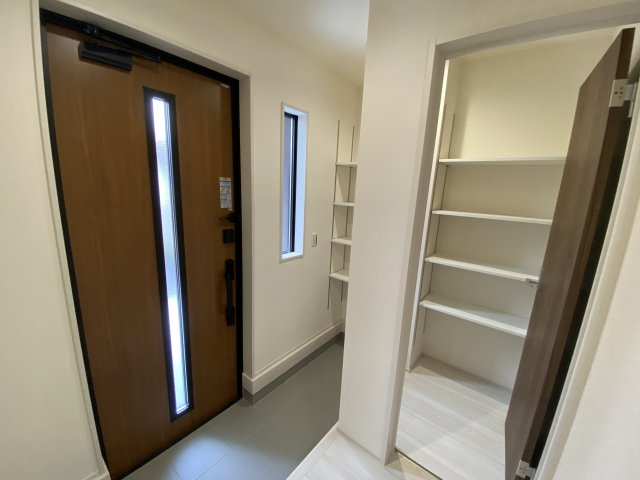 【いわき市若葉台2丁目　第5/1号棟】　◇期間限定キャンペーン開催◇の玄関|毎日通る玄関はこちらです