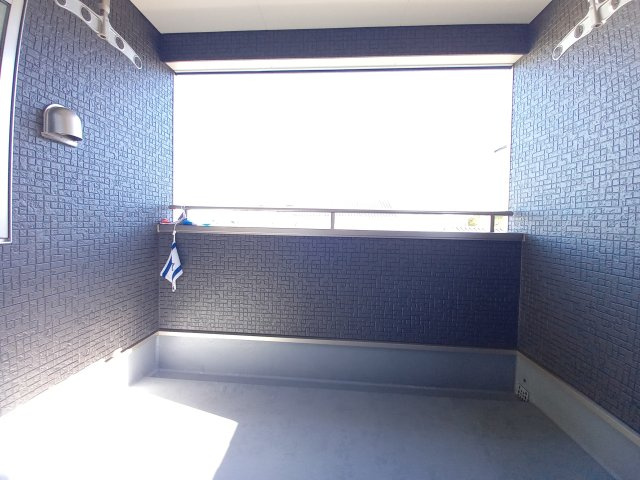 ◆＜期間限定キャンペーン開催♪＞【小名浜花畑町第4】　全2棟／1号棟！のバルコニー|同施工□■バルコニーの写真です■□■　お布団なども充分に干せる広さがございます。