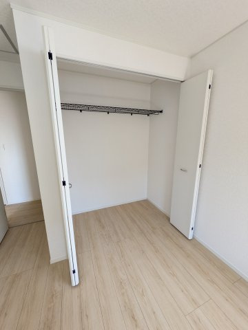 3/16価格変更　【いわき市錦町第32】　2号棟　※必ずもらえる選べるキャンペーン実施中！の収納|■収納スペースの写真です■□■　十分な広さがあるので収納には困りませんね♪