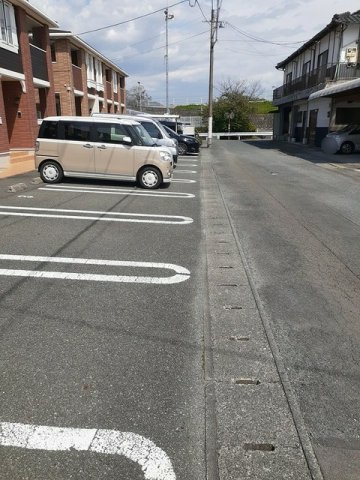 ベル・アンジュⅠの駐車場