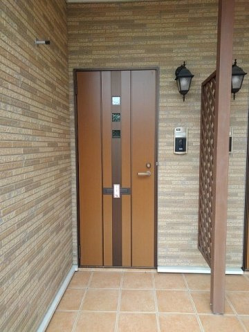 フルール・ソレイユ　Ⅰのエントランス