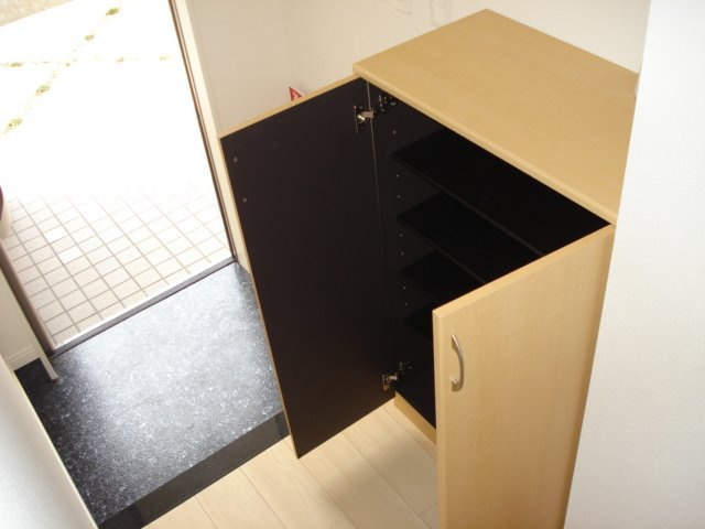 カームハウスの収納|下駄箱