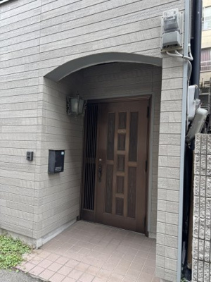 【玄関】 |  ボーダレスハウス神戸元町