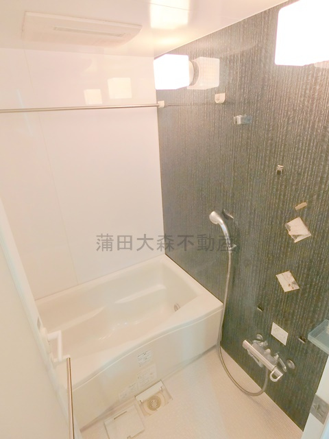 イプセ多摩川緑地の浴室|追焚+浴室乾燥付きのバスルーム　お風呂！