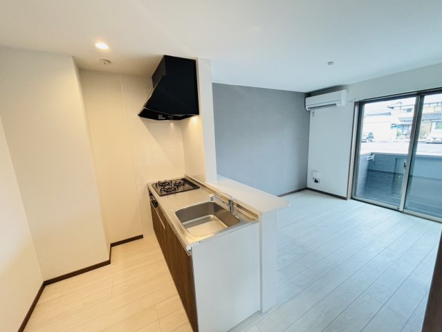 筑紫野市美咲のアパートの居間・リビング|別号数タイプ