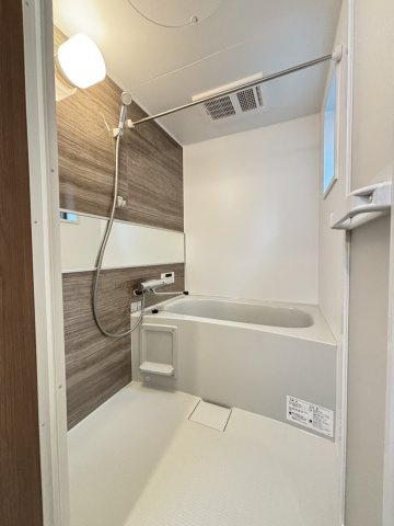 筑紫野市美咲のアパートの浴室|別号数タイプ