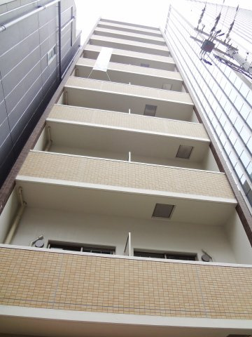 プルミエール南本町の外観