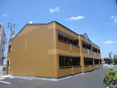 【外観】 | シャントレール | 外観写真（昼）