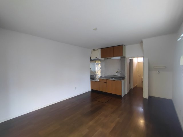 サニーガーデンハウスＡの居間・リビング