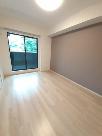 クラールの内装|明るい室内です