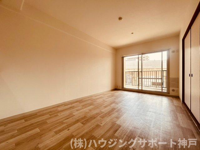 カンパーナ明石の居間・リビング