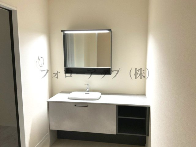 リーブルガーデン水巻町頃末北第三の独立洗面台|独立洗面台、朝の身支度には欠かせません