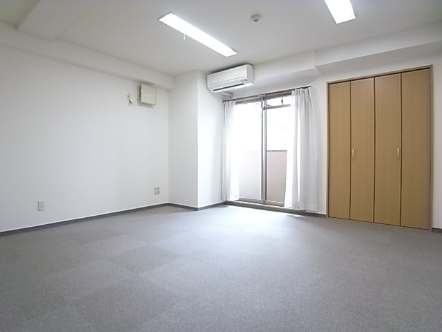プレサンス神戸メリケンパーク前
