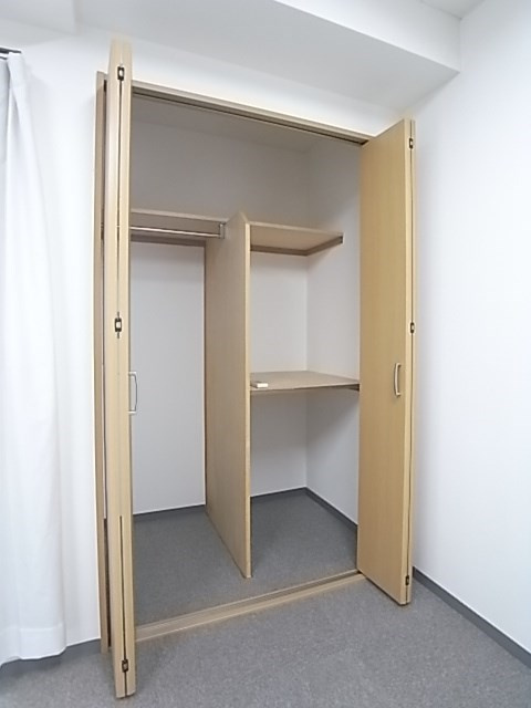 プレサンス神戸メリケンパーク前の収納