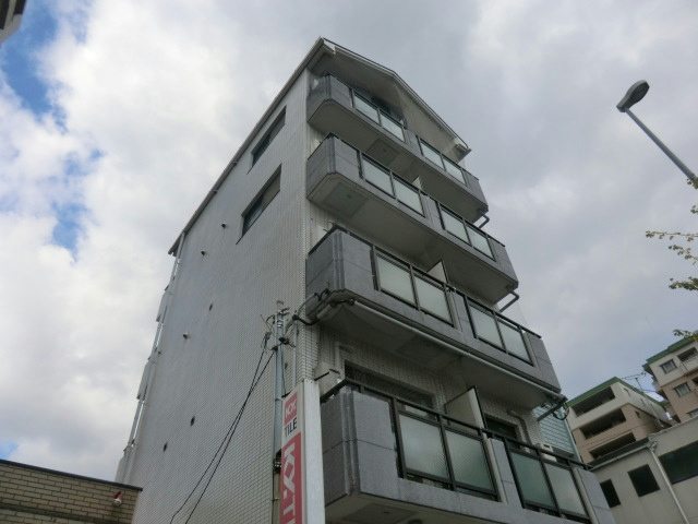 シンプルライフ桜口の外観