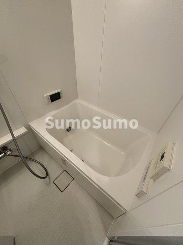 クロスレジデンス阿波座の浴室