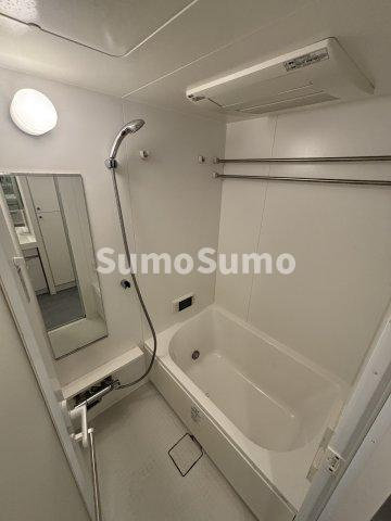 クロスレジデンス阿波座の浴室