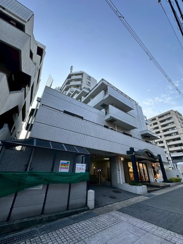 カサベラ岡本の外観
