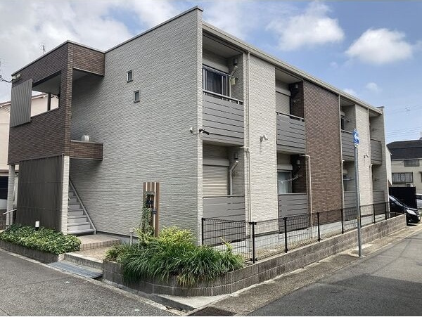 クレイノ石井町の外観