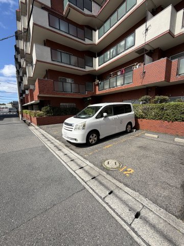 シーサイドシャトー須磨の駐車場