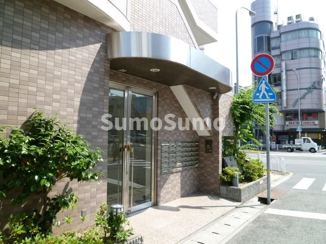 ファインコート北町のエントランス|落ち着いたエントランスです