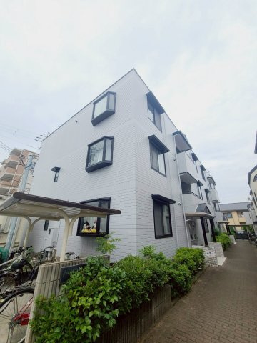 トリヴァンベールタナカの外観