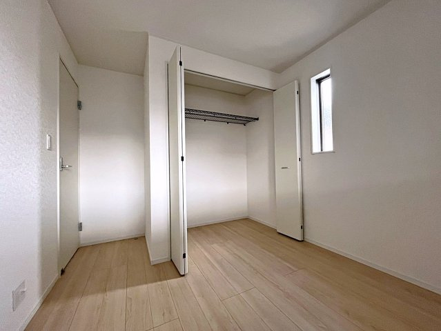 新築戸建・新築建売　二本松市郭内第5　二本松北小・二本松第一中の洋室|5帖の洋室はコンパクトなので空調効率が高く過ごしやすいプライベートルーム！