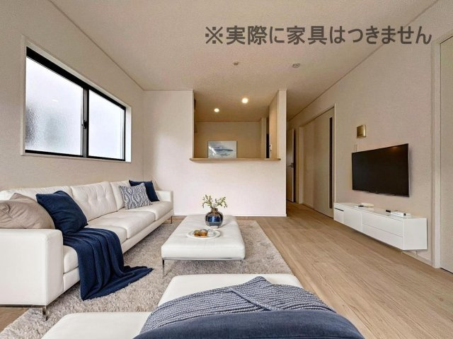新築戸建・新築建売　二本松市郭内第5　二本松北小・二本松第一中の居間・リビング|画像はバーチャルホームステージングの加工による演出で、実際の家具は付きません。