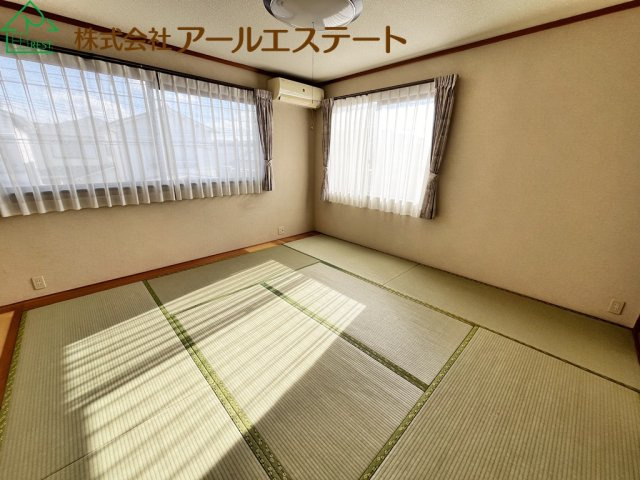 加古川市西神吉町岸　　中古戸建の内装