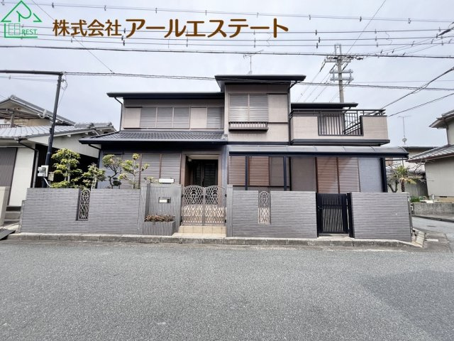 加古川市西神吉町岸　　中古戸建の外観