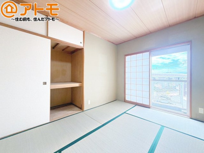 【子供部屋】 | チュリス川合 | 和室は小さなお子様が転んでもやわらかくて安心！お昼寝スペースやプレイルームとしても活躍します♪